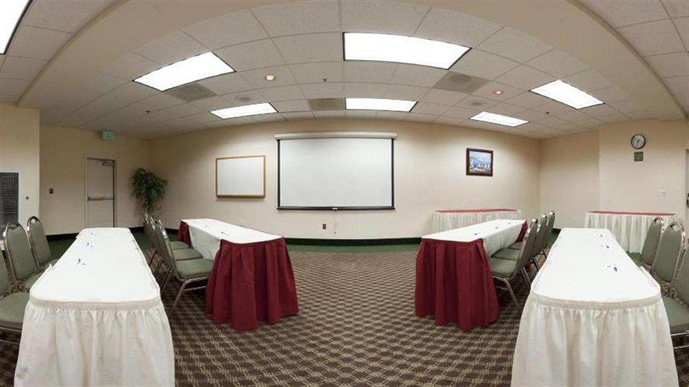Holiday Inn Express & Suites Tracy By Ihg Ανέσεις φωτογραφία