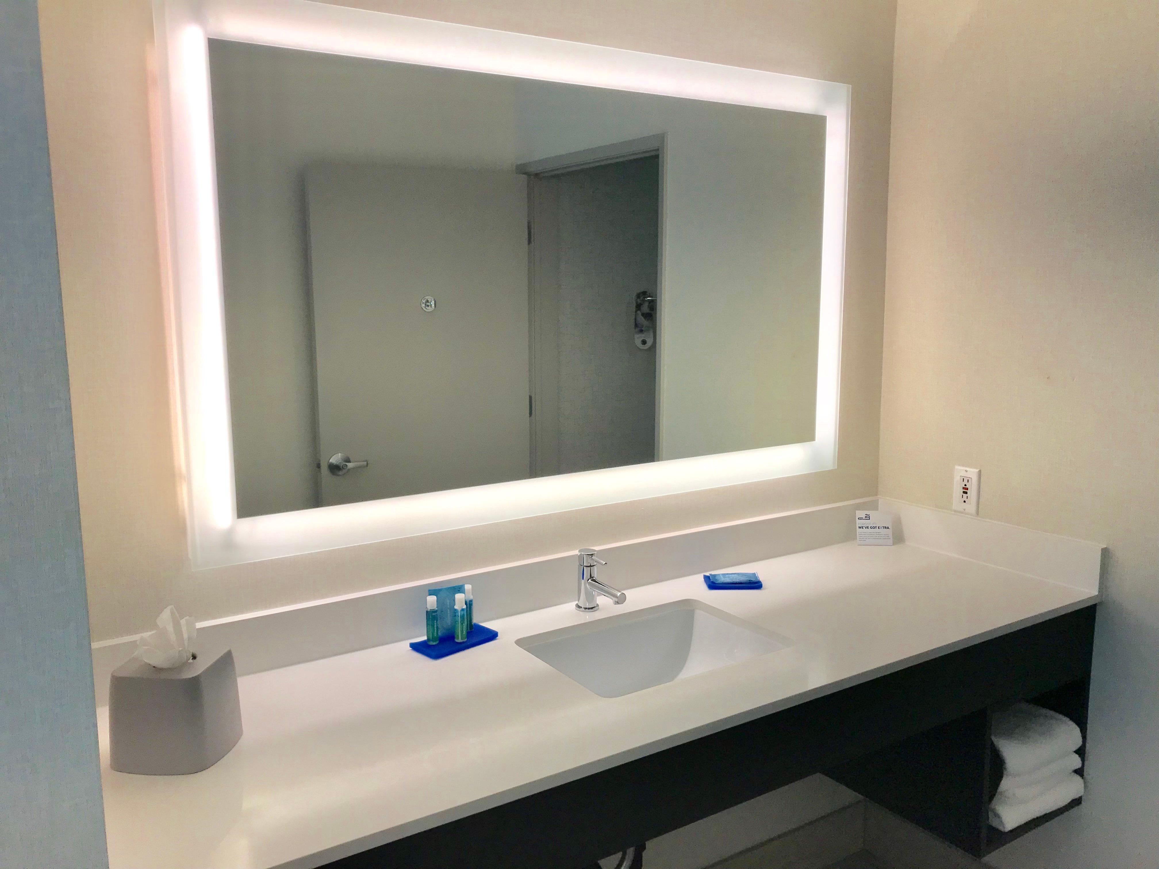 Holiday Inn Express & Suites Tracy By Ihg Εξωτερικό φωτογραφία
