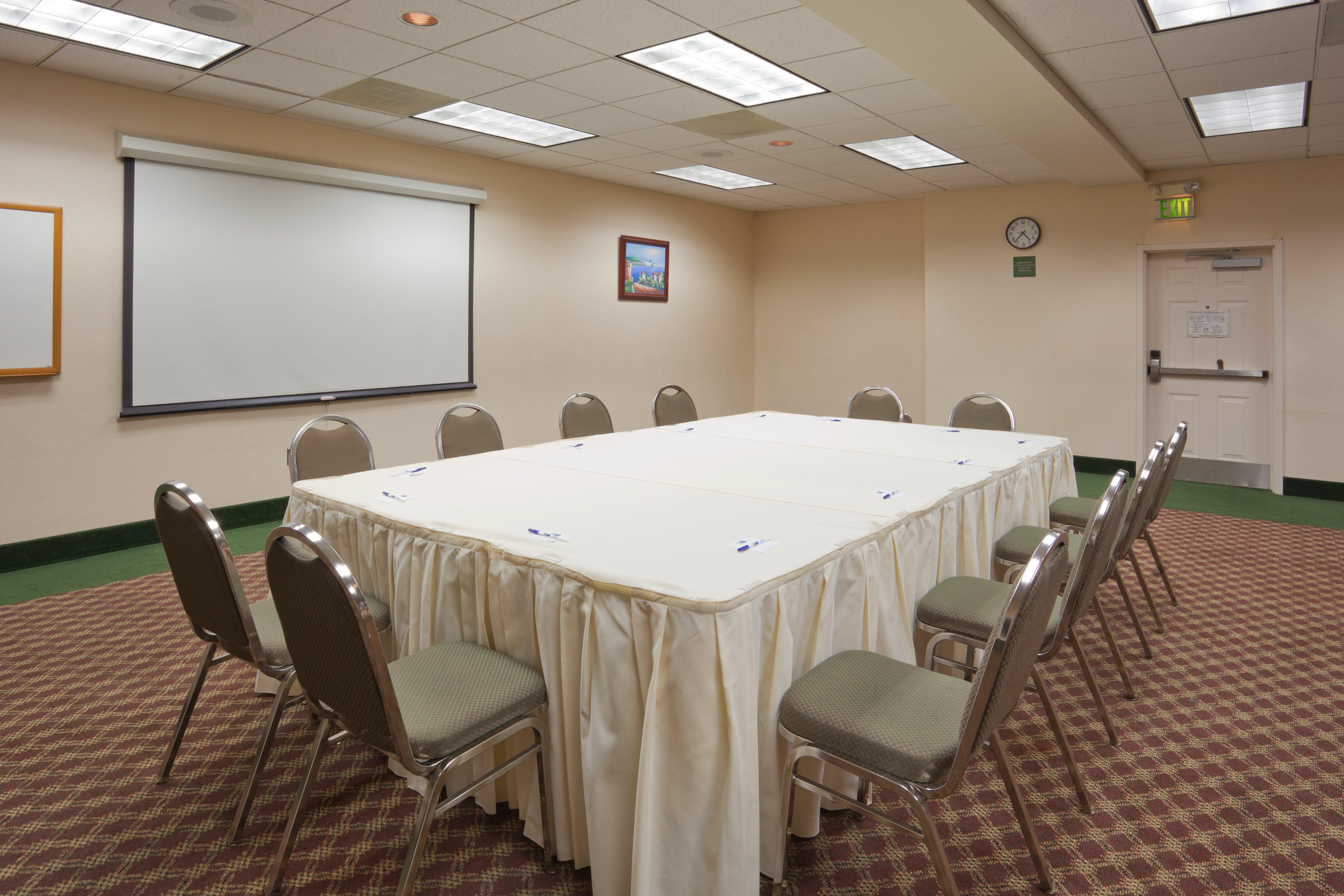 Holiday Inn Express & Suites Tracy By Ihg Εξωτερικό φωτογραφία