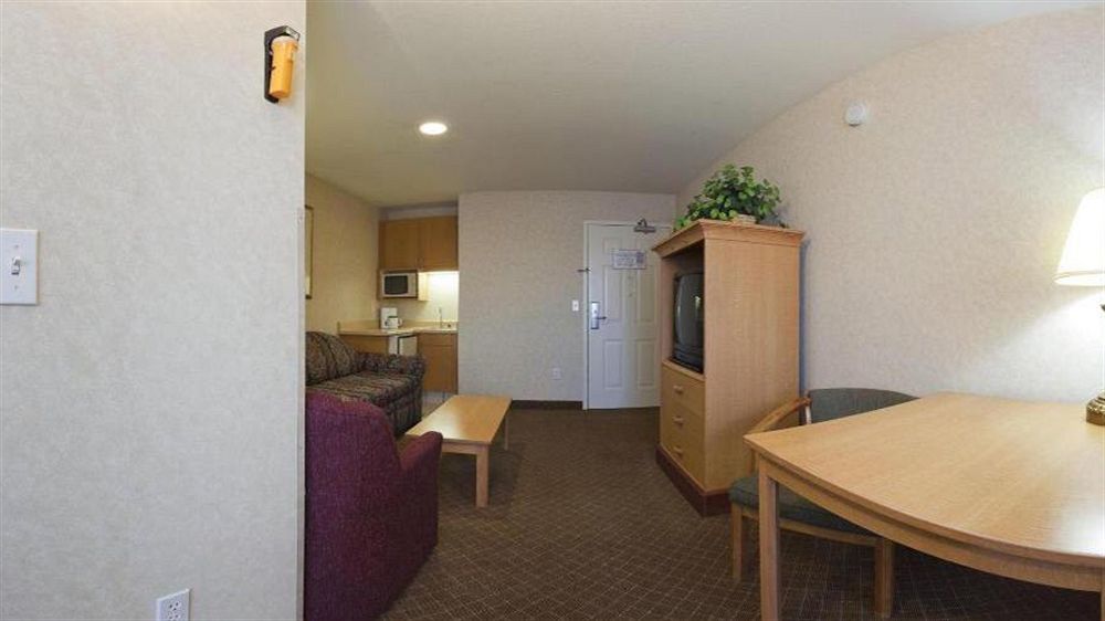 Holiday Inn Express & Suites Tracy By Ihg Εξωτερικό φωτογραφία